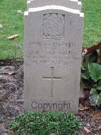 Berlin 1939-1945 War Cemetery - Shields, Elizabeth
